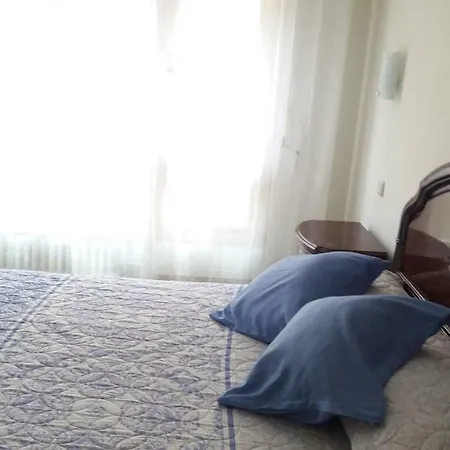 Habitacion Doble Bien Ubicada *